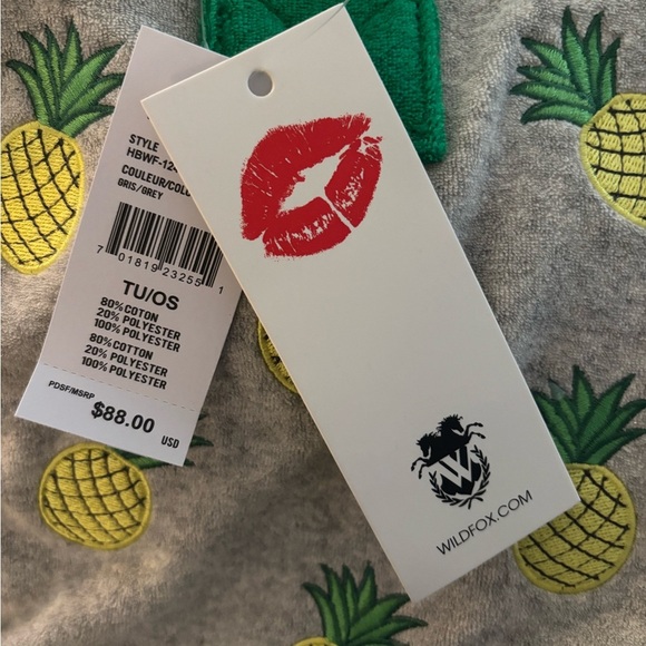 Wildfox Pineapple Embroidered Tote Bag Green and Gray NEW (074) - Picture 3 of 6